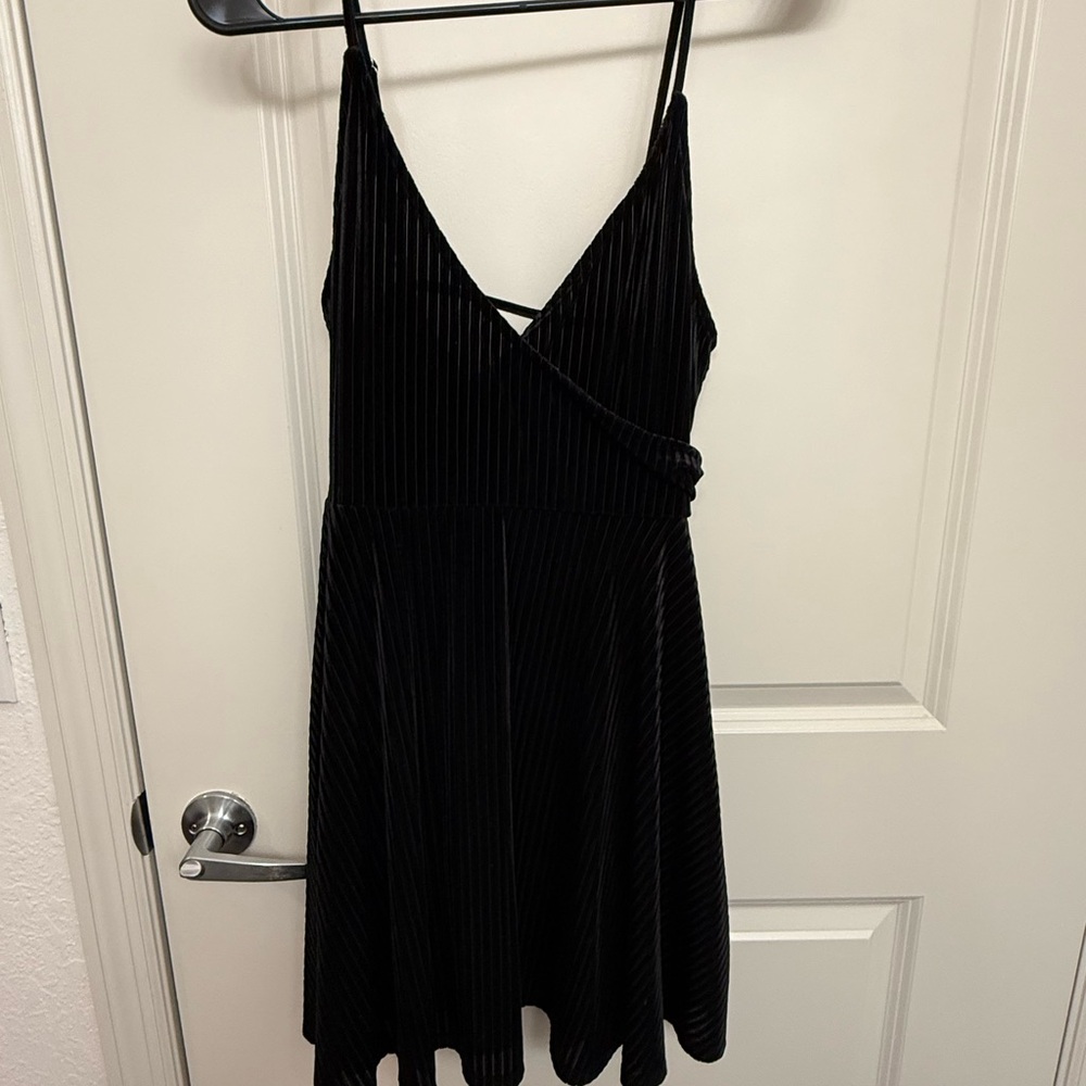 Elegant Black Dress